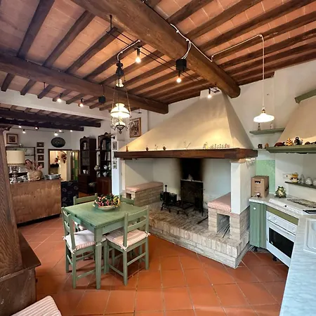 Tuscany Cardella *
