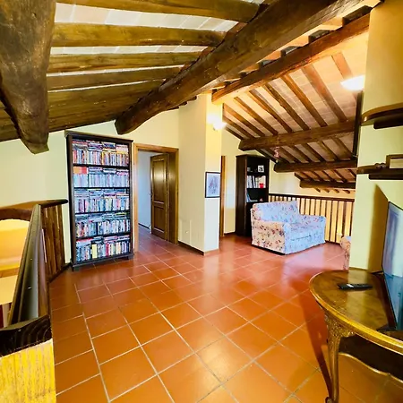 Tuscany Cardella *